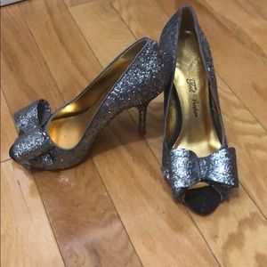 Ted Baker bow heels! So adorable